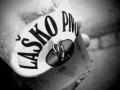 background: La�ko