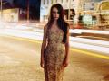 background: Jennifer Love Hewitt