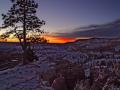 background: Bryce Canyon